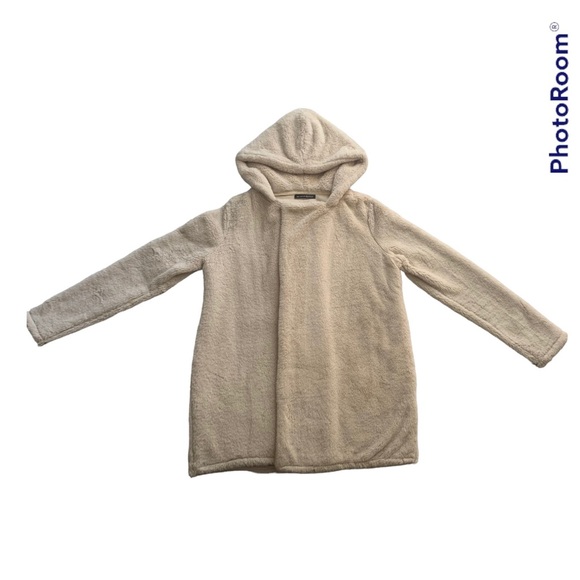 Cream Brandy Melville Faux Fur Jacket - Picture 4 of 12